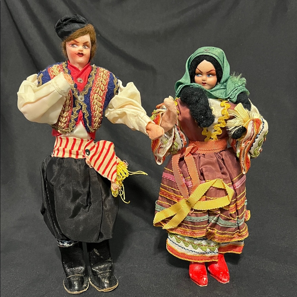 Vintage Greek dolls in traditional folk costumes